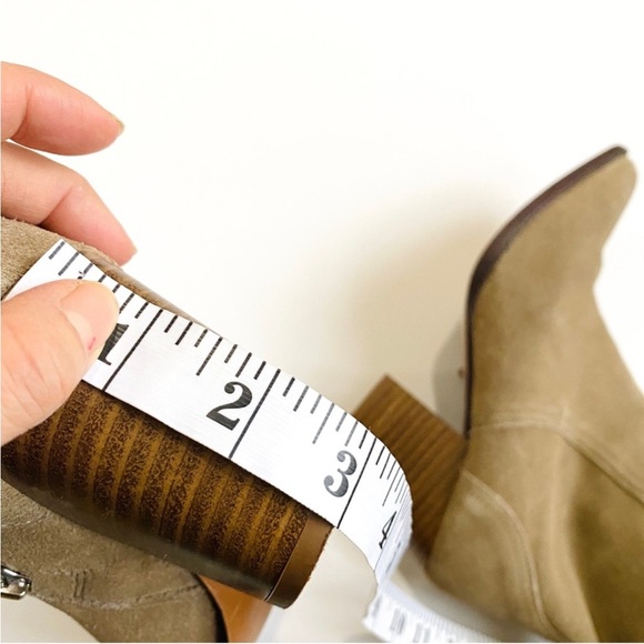 Zara suede ankle booties in taupe EUC - Picture 6 of 7